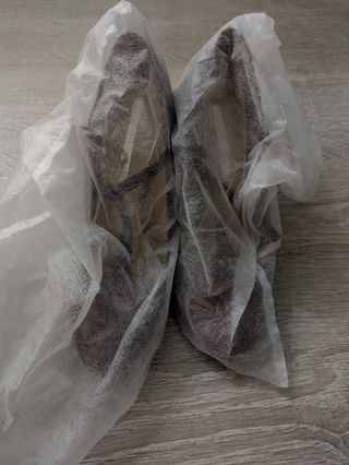 Zapatos de fiesta tacón marrón y rojo