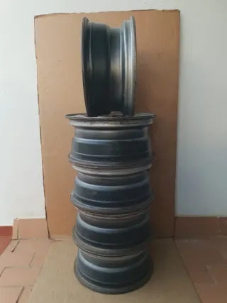 5 LLANTAS TERRANO R 16