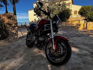 Ducati Monster 620 i.e Roja