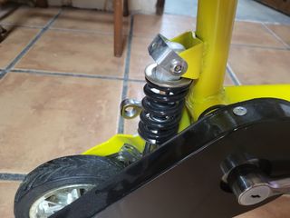 Minibike amarilla