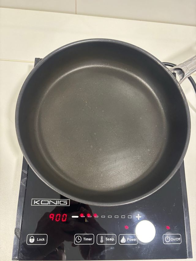 Vitrocerámica INDUCCIÓN portátil König