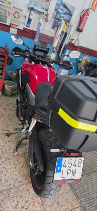 Honda CB500X del 2021