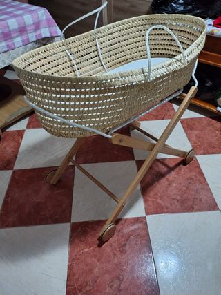 Minicuna Moisés para bebé