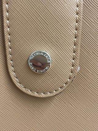 Bolso de mano u hombro beige