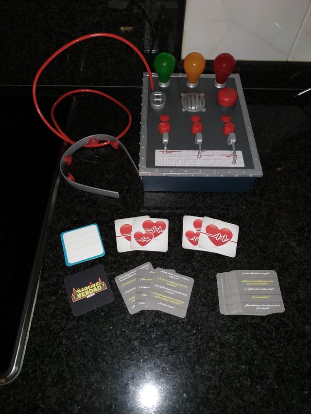 La Máquina de la Verdad Juego de Mesa