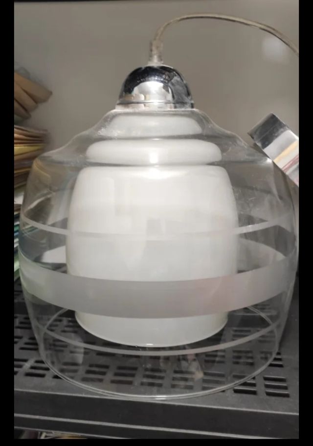 Lámpara de cristal y metal