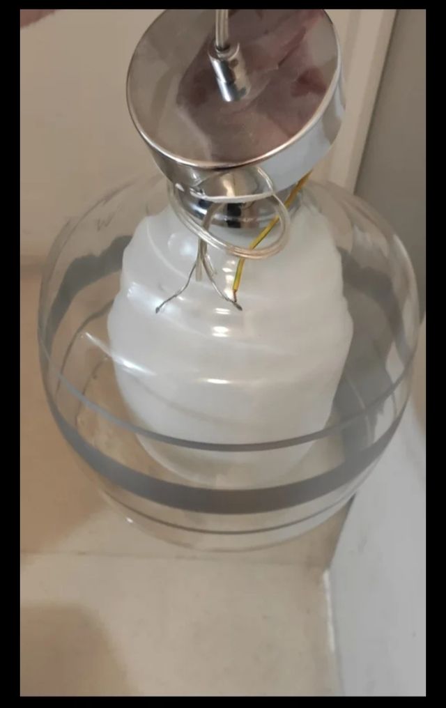 Lámpara de cristal y metal