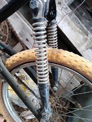 Suspensión trasera de bicicleta