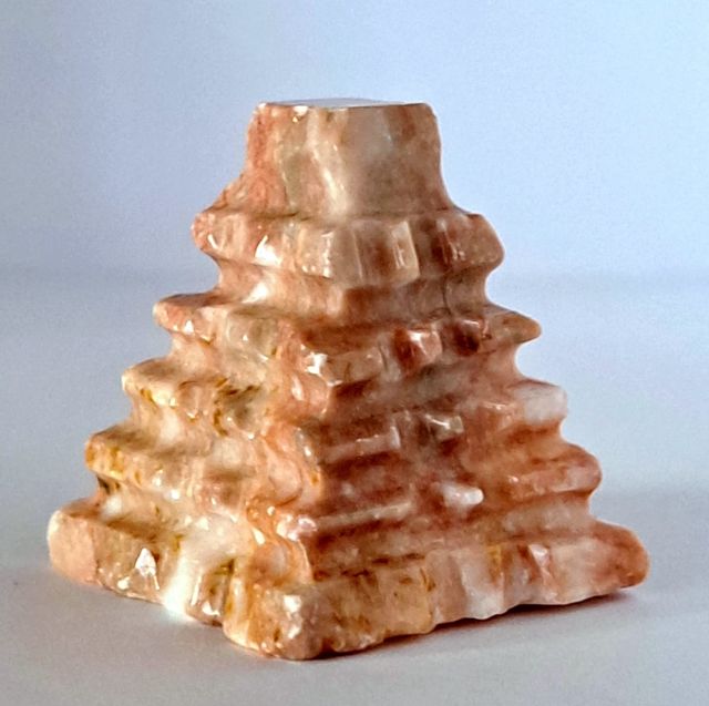 Ónix Pirámide//Cuarzo
Elije Tu Amuleto Personal