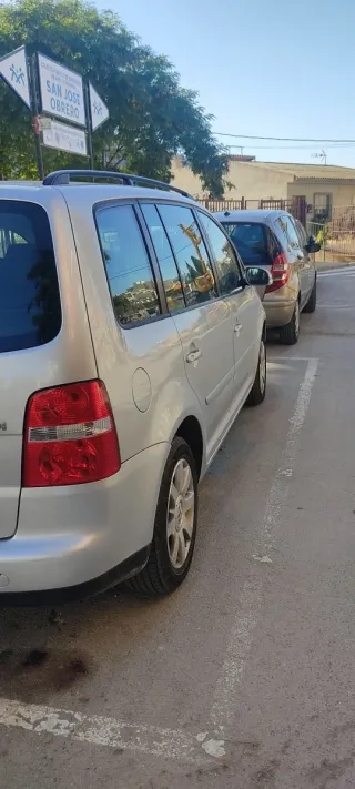 Volkswagen Touran 2006
