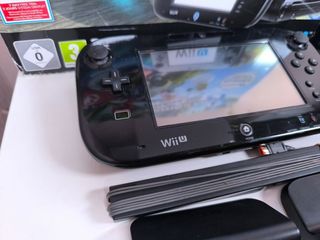 Wii U Premium Pack - Mario Kart 8 En Caja