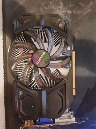 Gigabyte GV-R7250C-1GI Tarjeta Gráfica