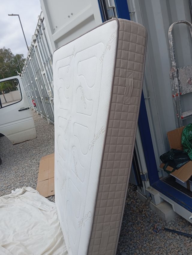 Materasso in memory foam 135x190 con trasporto