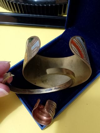 Bracciali vintage oro e verdi