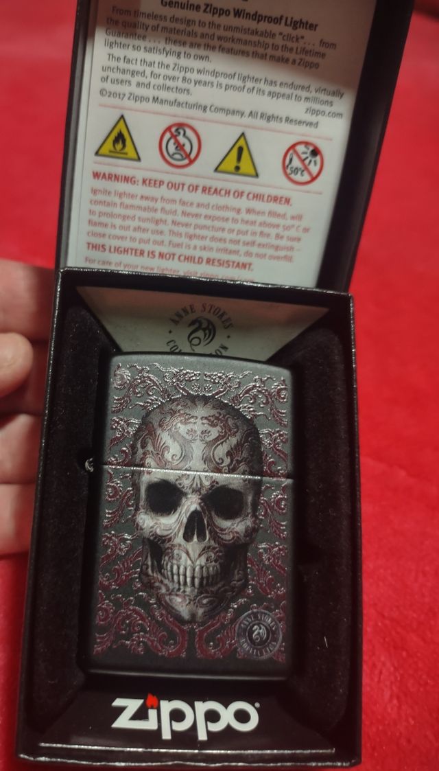 Zippo Anne Stokes Collection Calavera
