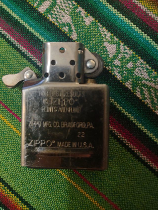 Zippo Anne Stokes Collection Calavera