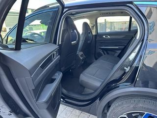 Lynk & Co 01 1.5 PHEV 192 kW (261 CV)