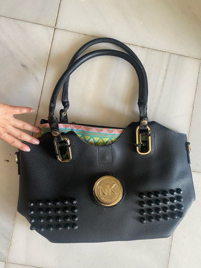 Bolso Michael Kors Negro y Bolso de Playa