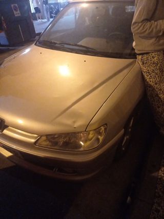 Peugeot 306 2001 (Negociable)