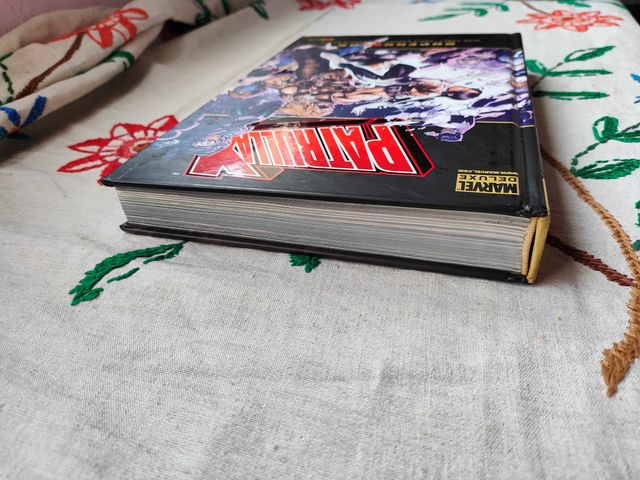 Patrulla-X: Supernovas. Marvel Deluxe. Panini.