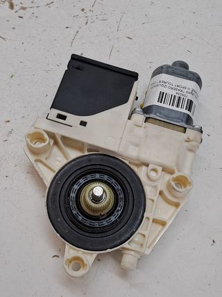 MOTOR ELEVALUNAS TRASERO IZQUIERDO RENAULT MEGANE III SPORT