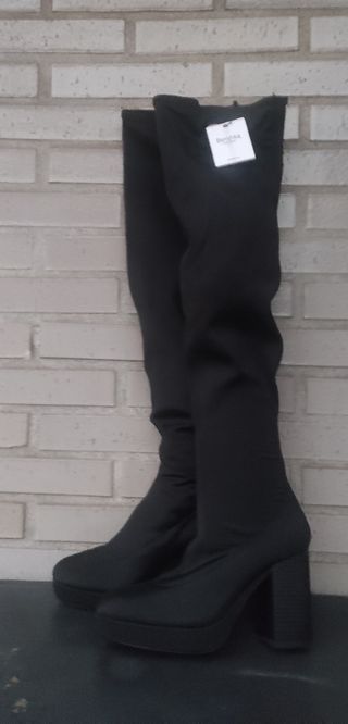 Botas altas negrassNUEVAS 