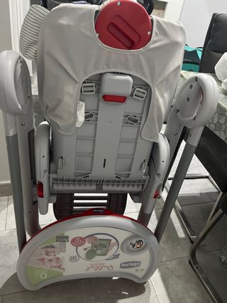 Trona infantil con diseño de elefante