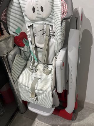 Trona infantil con diseño de elefante