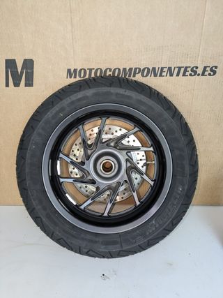 LLANTA YAMAHA X MAX 125