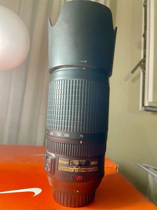 Teleobjetivo Nikon 70-300mm VR ED
