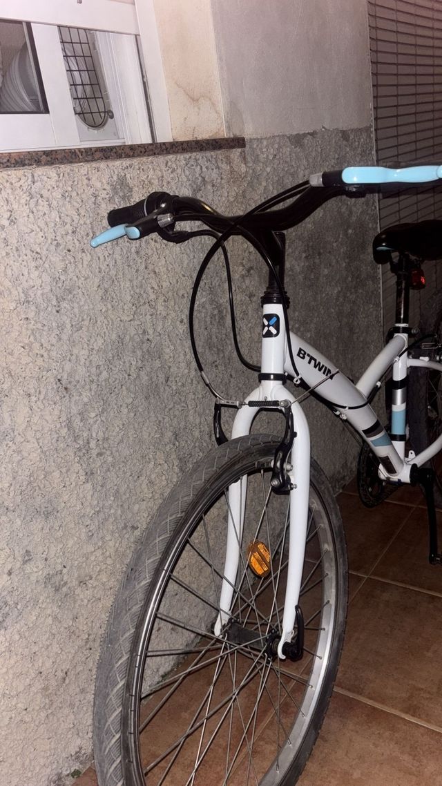 Bicicleta infantil , con poco uso