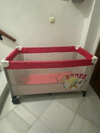 Cuna de viaje para bebé