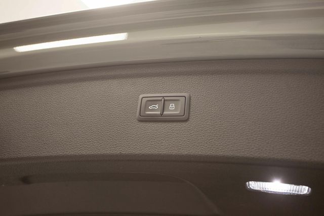 AUDI Q5 SQ5 TDI quattro Tiptronic
