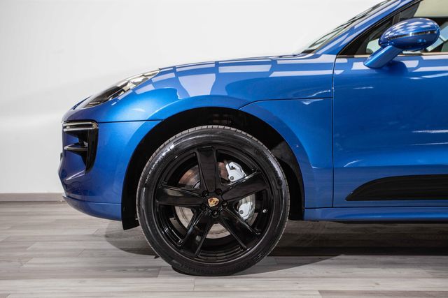 PORSCHE Macan Turbo