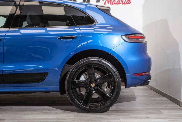 PORSCHE Macan Turbo