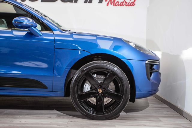 PORSCHE Macan Turbo