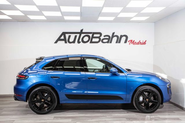 PORSCHE Macan Turbo