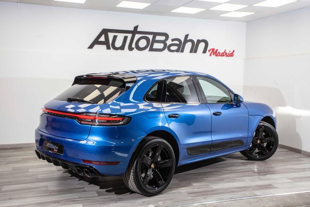 PORSCHE Macan Turbo