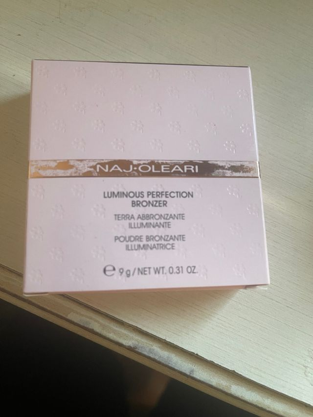 Naj Oleari Bronzer Luminous Perfection