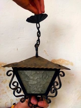 Lámpara de patio rústica