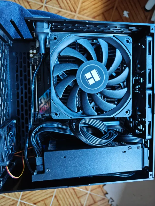 Oferta solo HOYPC Mini ITX i5 12500 16gb ssd