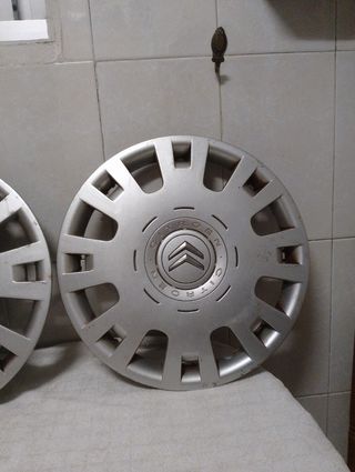 2 Tapacubos Citroen C1, C2, C3
15 pulgadas 