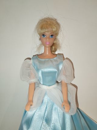 Barbie Cenicienta Vestido Azul