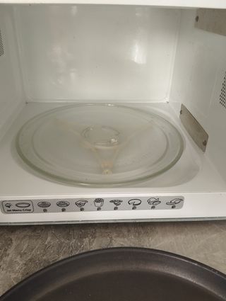 Microonde Whirlpool Gusto GT286