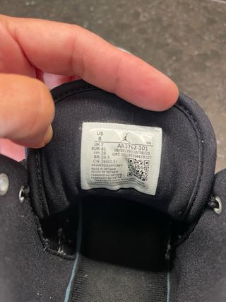 Nike Jordan Access Blancas y Negras