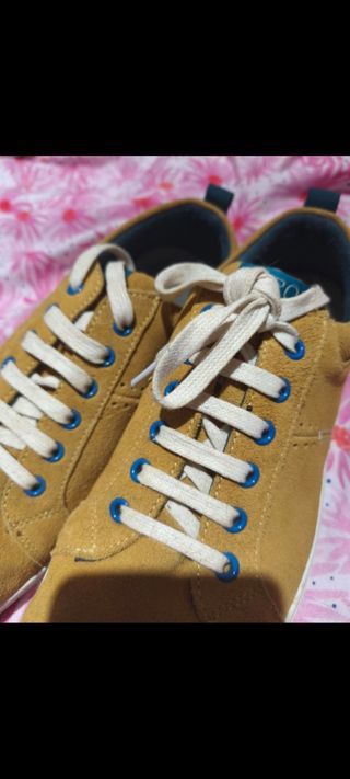 Zapatillas Hombre Amarillas y blancas 