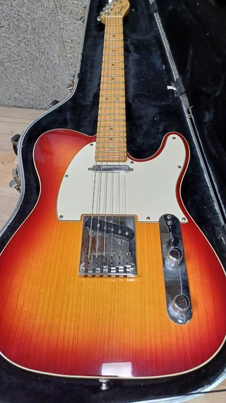 Fender American Deluxe Telecaster Sunburst