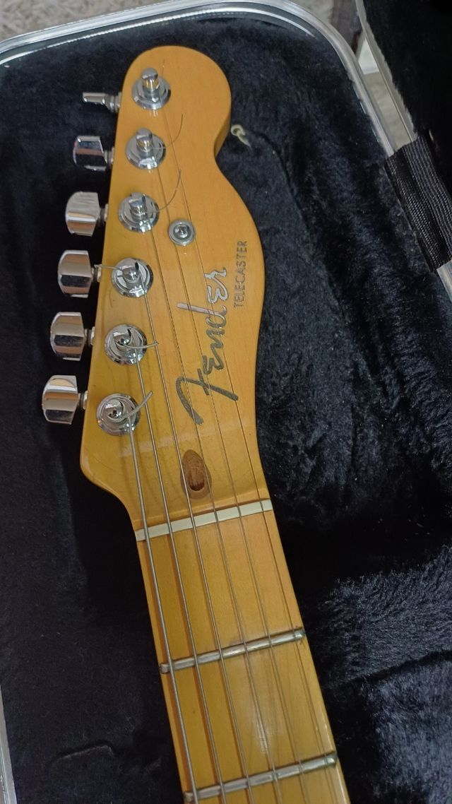 Fender American Deluxe Telecaster Sunburst