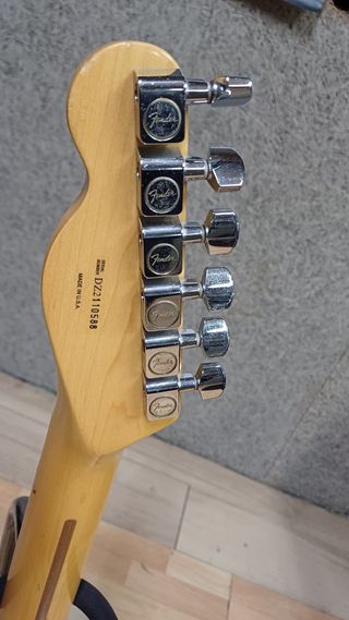 Fender American Deluxe Telecaster Sunburst