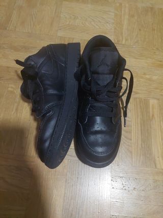 Zapatillas Nike Jordan Negras Talla 39